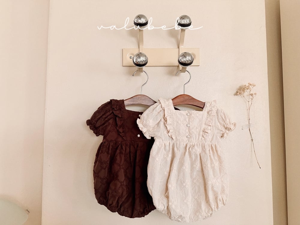 Valubebe38｜(65-80) 蕾絲小花包屁衣