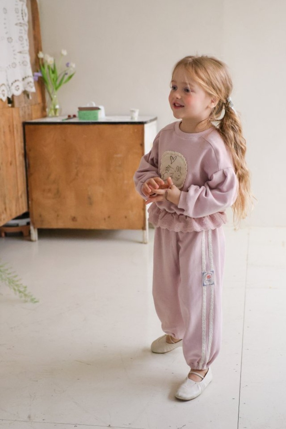 FLO45｜(75-140) 2色滾邊蕾絲縮口褲