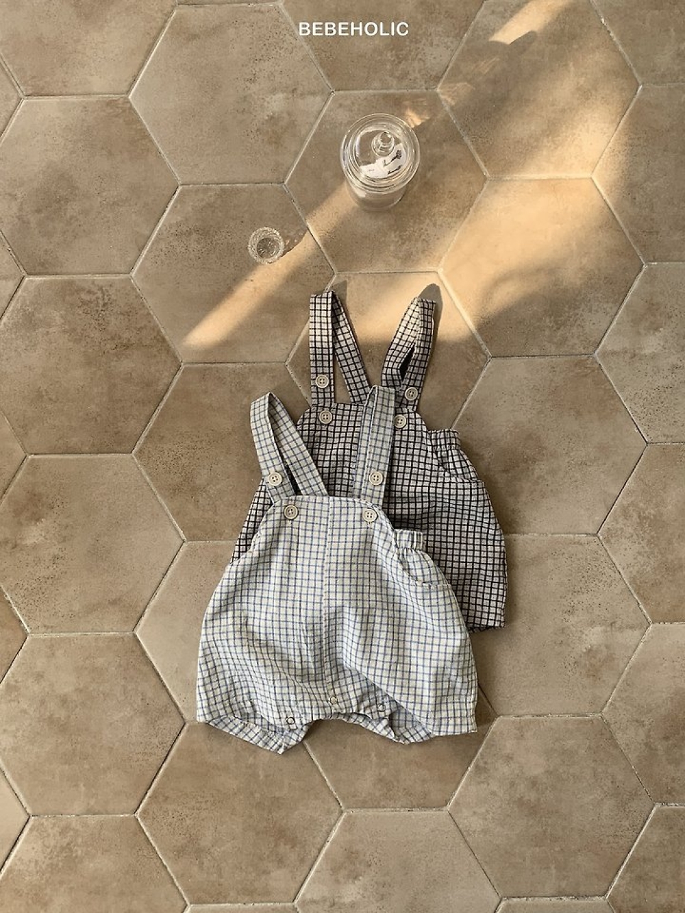 Bebe holic06｜(3m-18m) 棋格吊帶褲