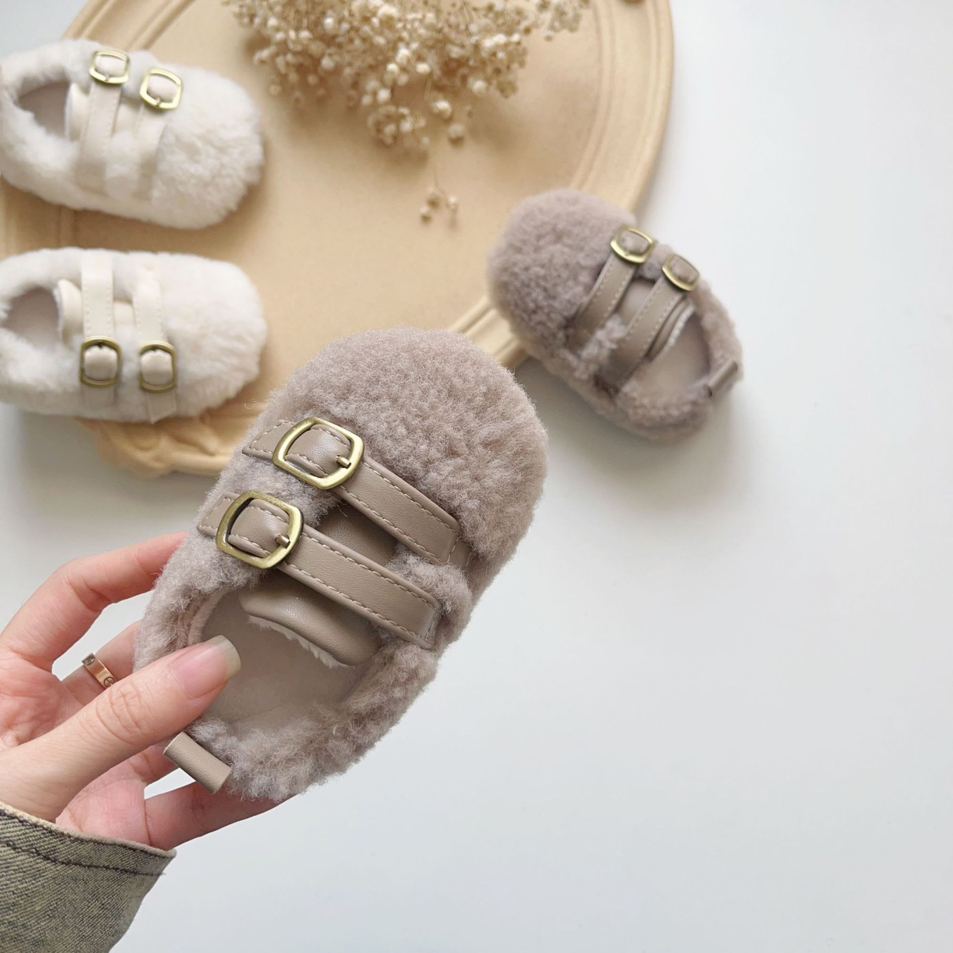 毛毛魔鬼氈學步鞋