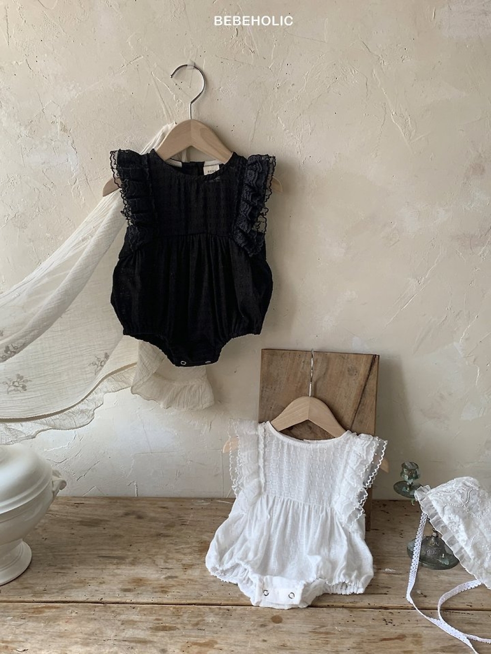 Bebe holic26｜(3m-18m) 蕾絲邊袖連身服