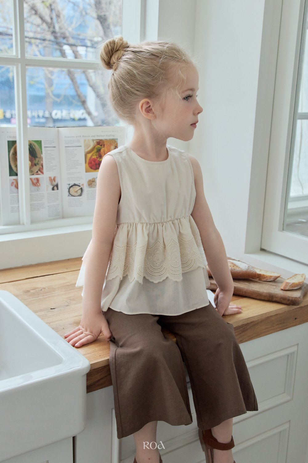 ROA07｜(6m-18m) 1色雕花荷葉背心