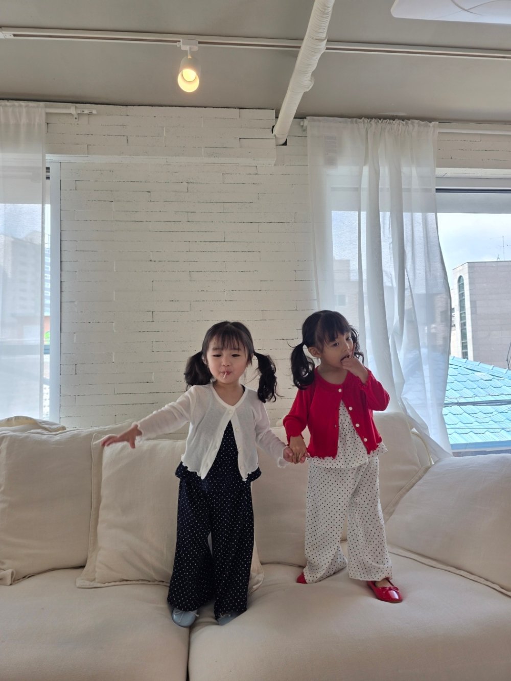 Color26｜(75-115cm) 捲邊開襟外套