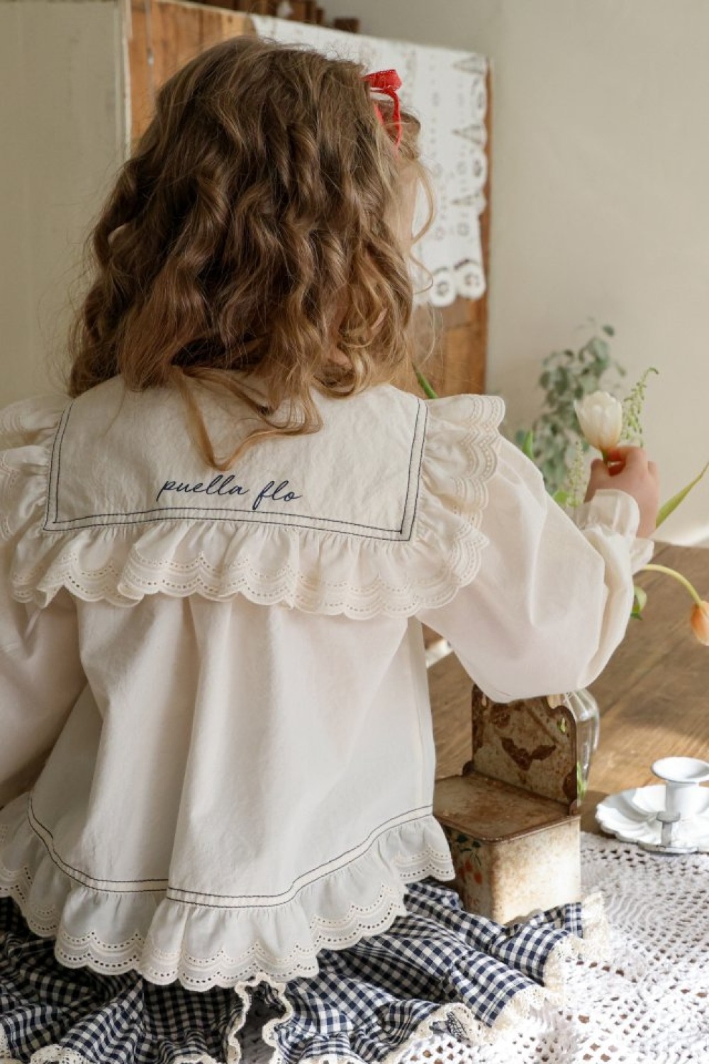 FLO31｜(75-140) 2色荷葉蕾絲翻領襯衫