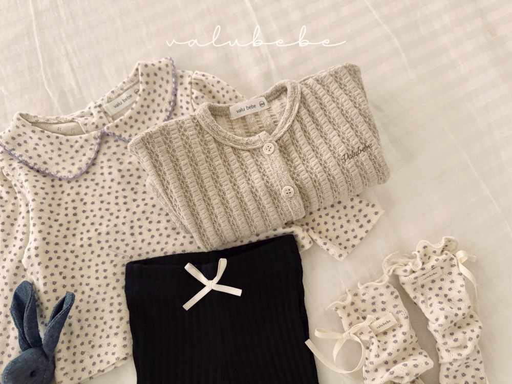 Valubebe46｜(65-90) 翻領碎花上衣