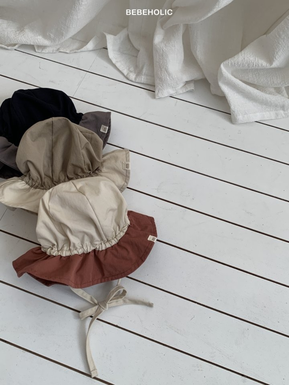 Bebe holic03｜(3m-18m) 拚色漁夫綁帶帽