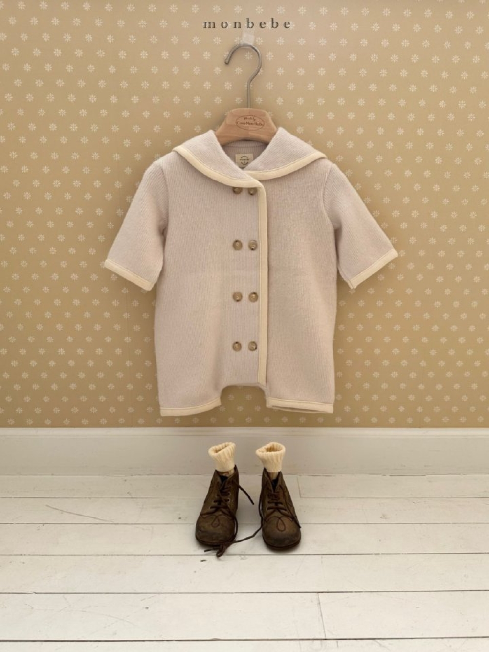 MONBEBE29｜(3m-24m) 滾邊排扣翻領連身衣