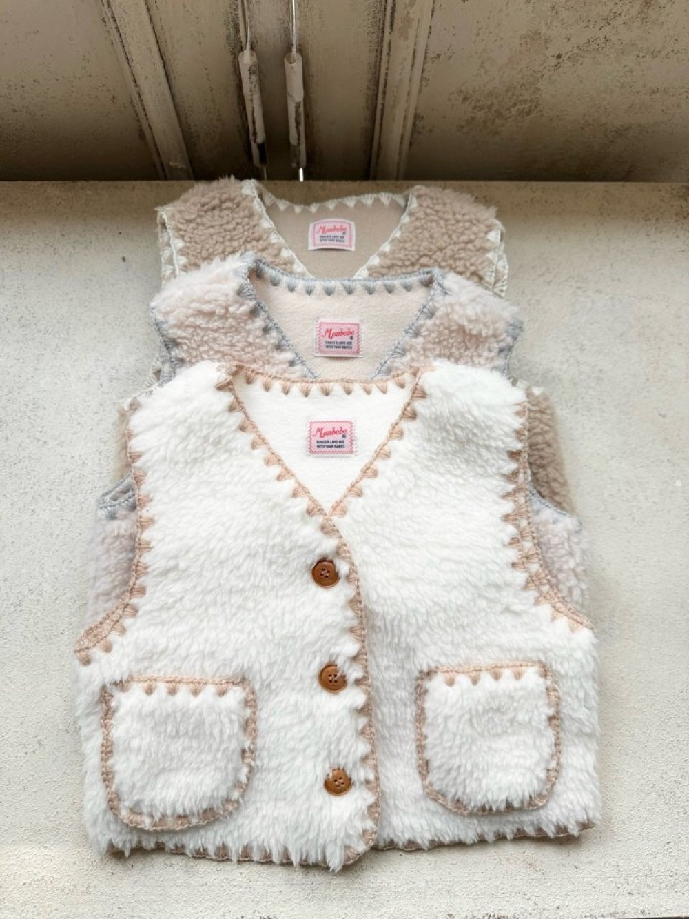 MONBEBE24｜(3m-3y) 滾邊刷毛背心