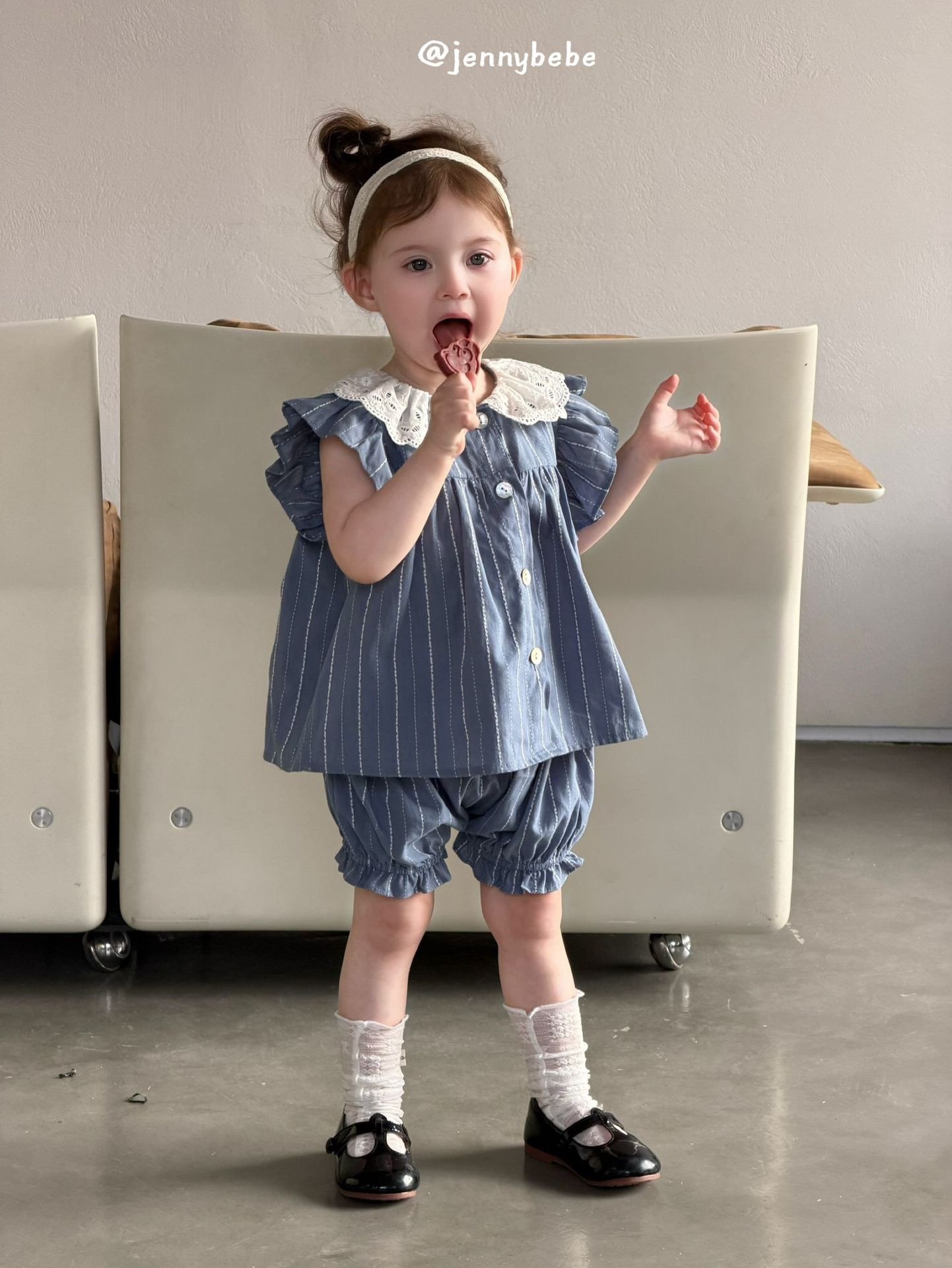 JE724｜(80-110cm) 蕾絲領線條套裝