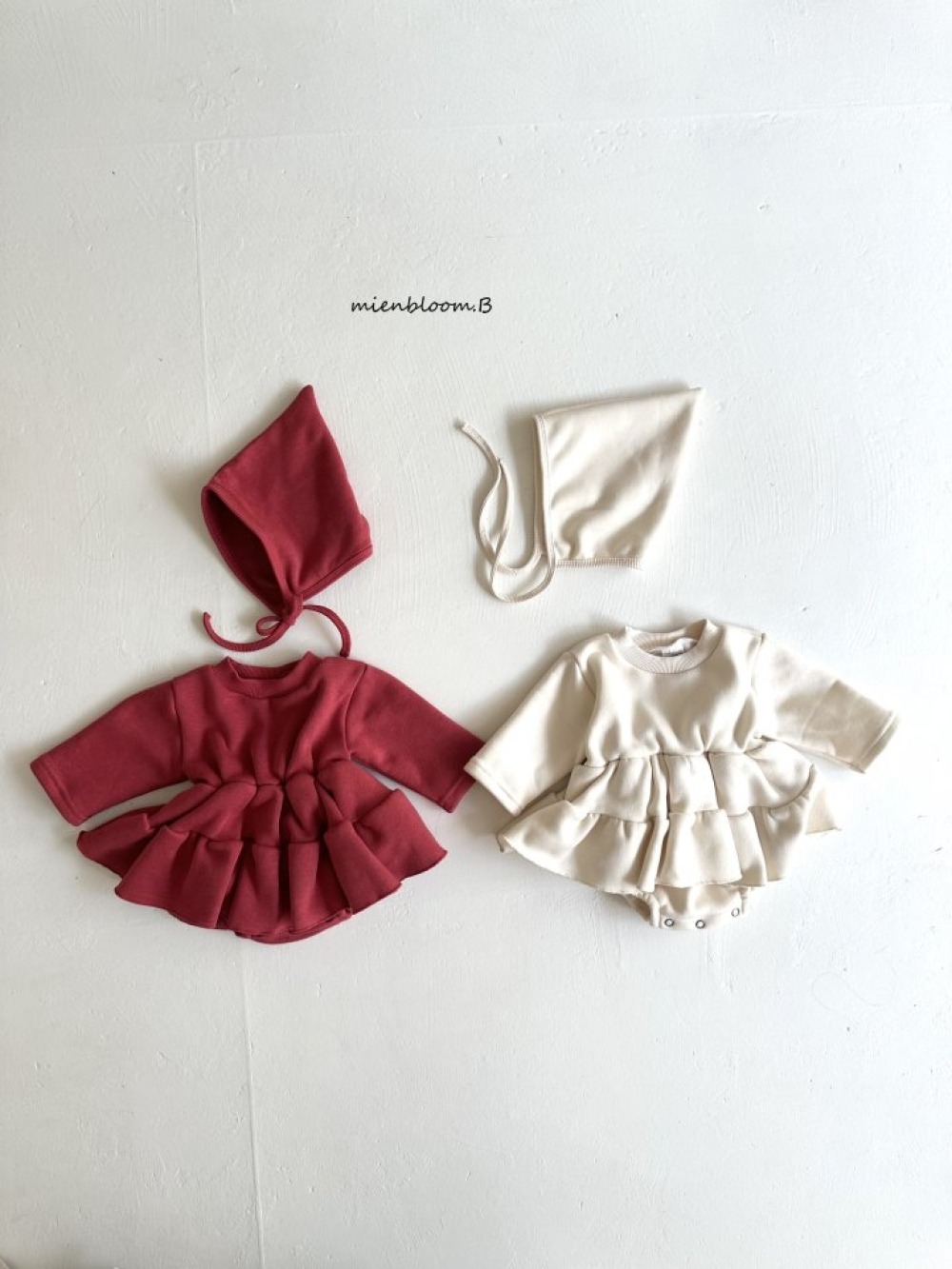 Bloom.b01｜(0m-24m) 層次洋裝包屁衣含帽子