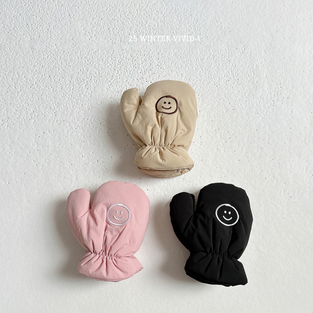 vivid117｜(free) 微笑手套