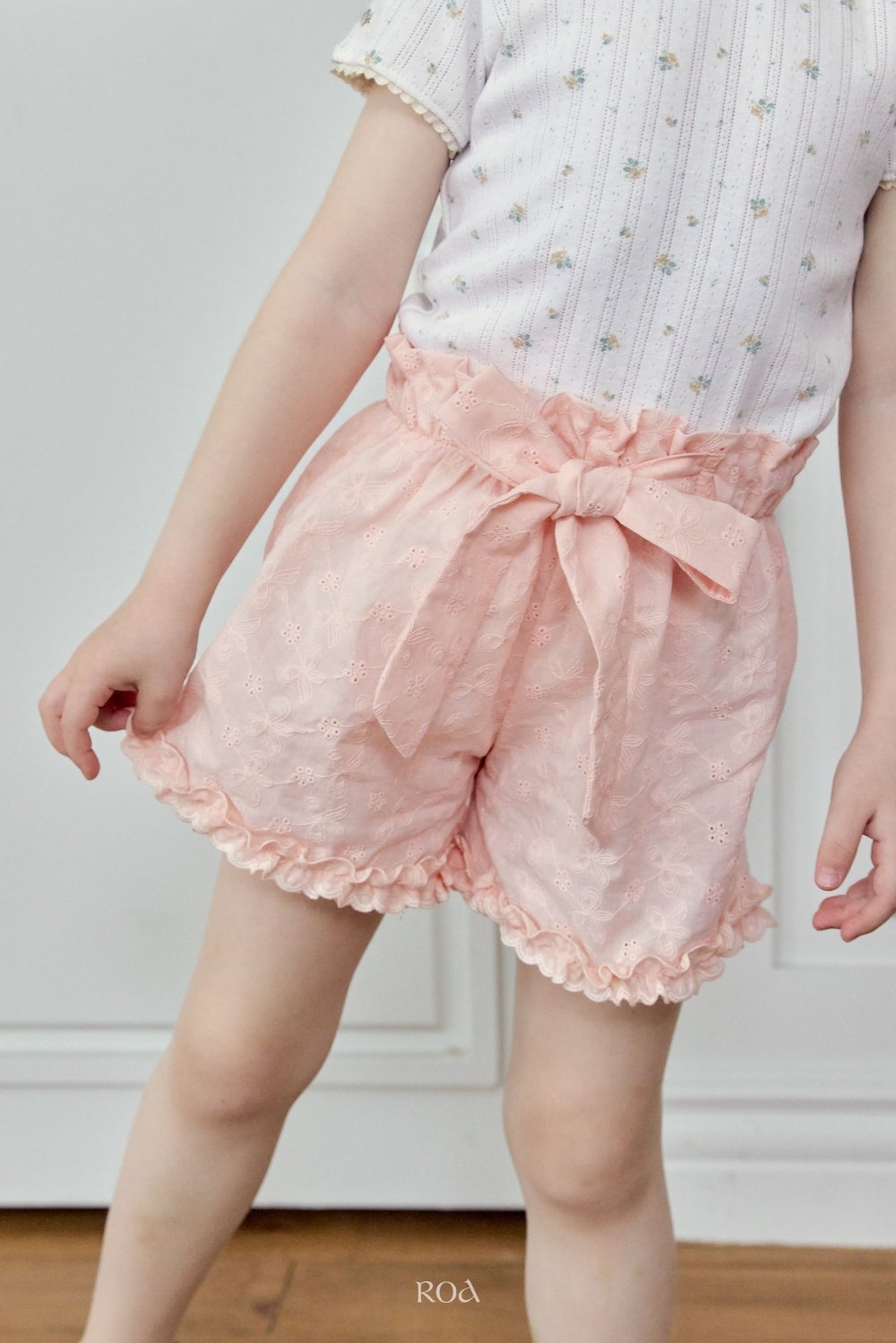 ROA30｜(6m-18m) 2色花邊緞帶短褲