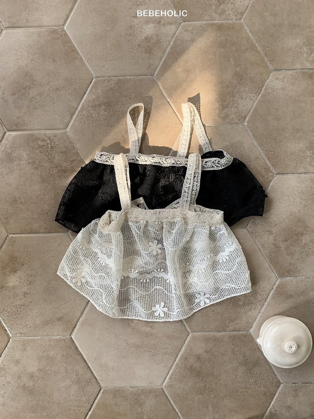 Bebe holic51｜(Free) 蝴蝶結蕾絲背心