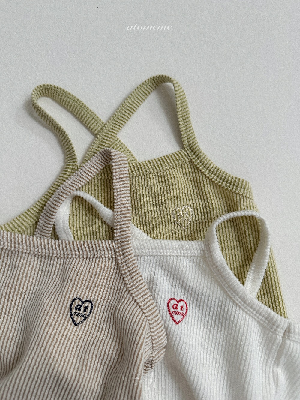 Atomeme30｜(70-110) 羅紋愛心印花背心