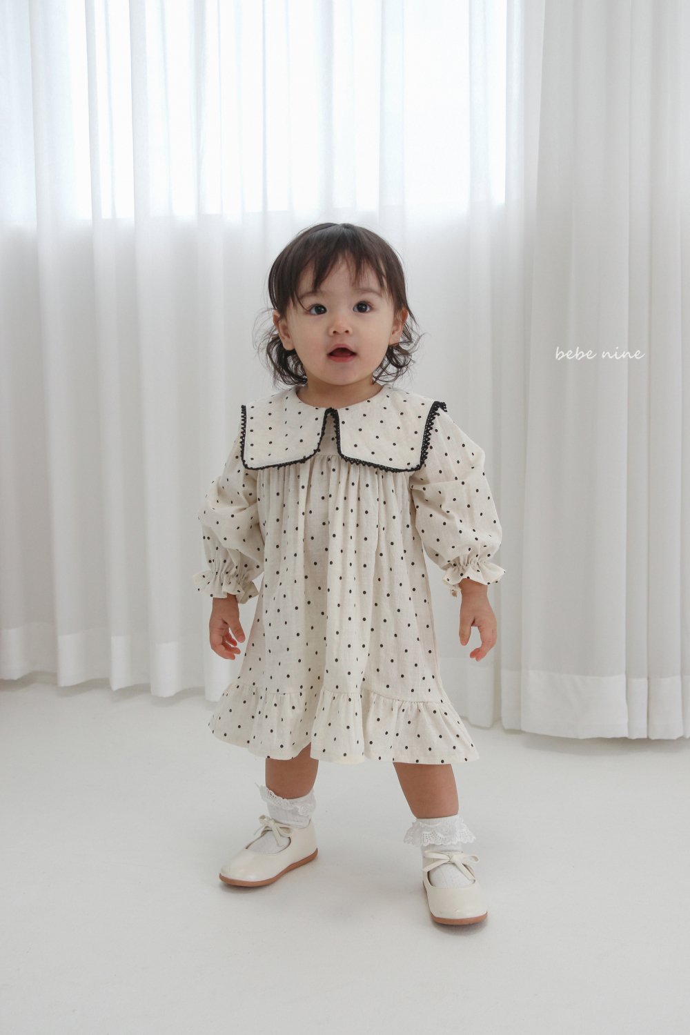 bebe nine17 (65-90) 2色翻領荷葉滾邊洋裝