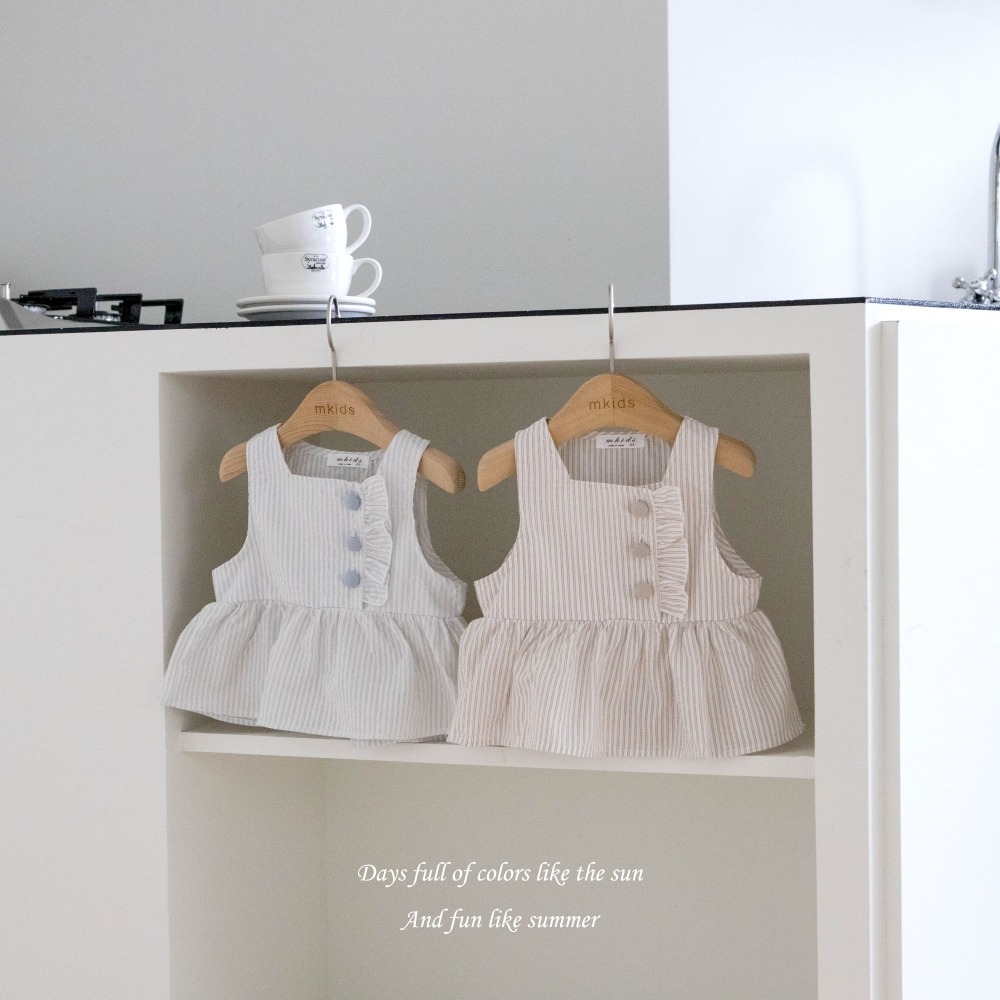M-KIDS22|(65-115cm) 條紋傘狀設計背心 M-KIDS22|(65-115cm) 條紋傘狀設計背心