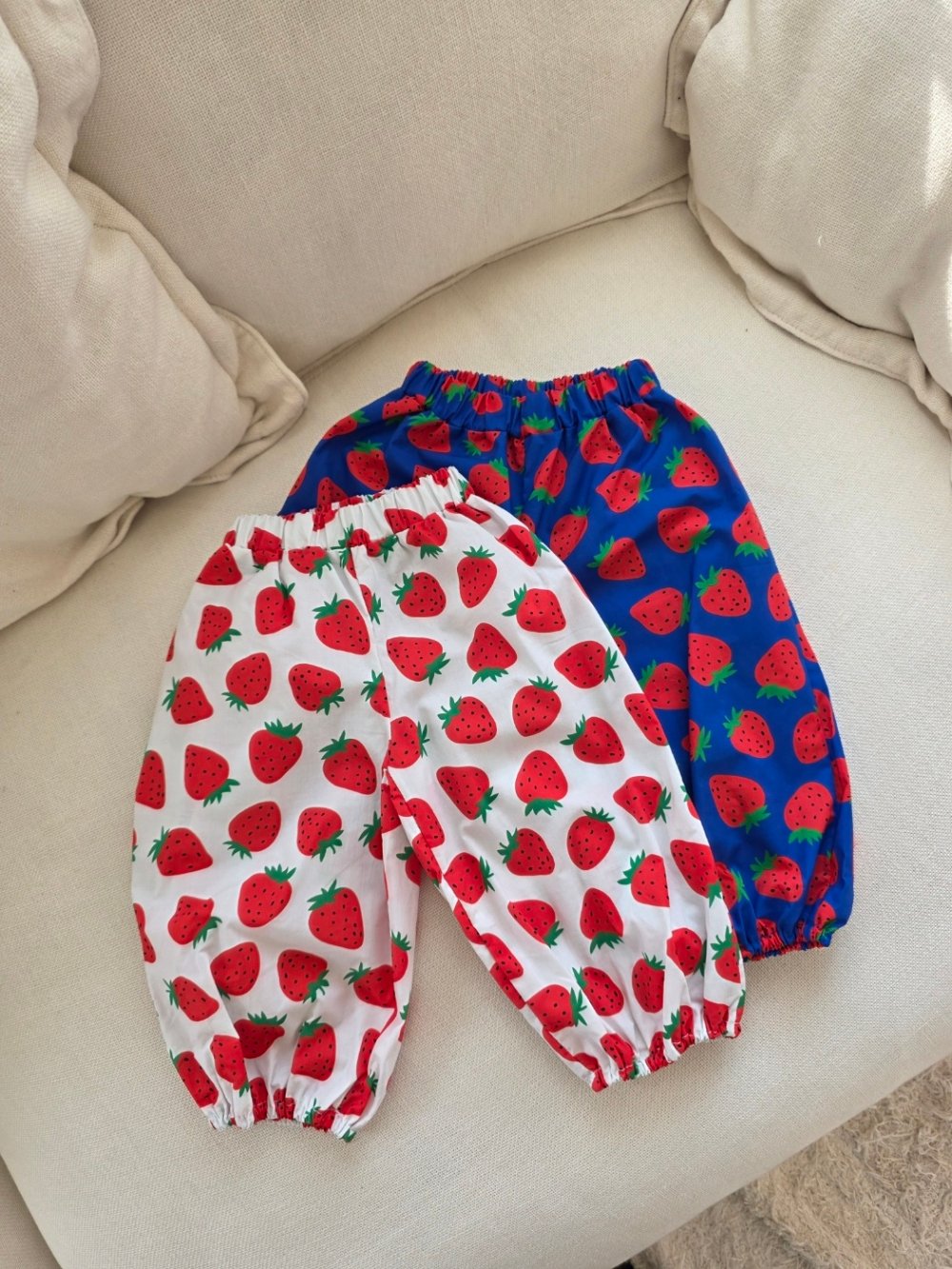 Color02｜(75-115cm) 草莓縮口褲