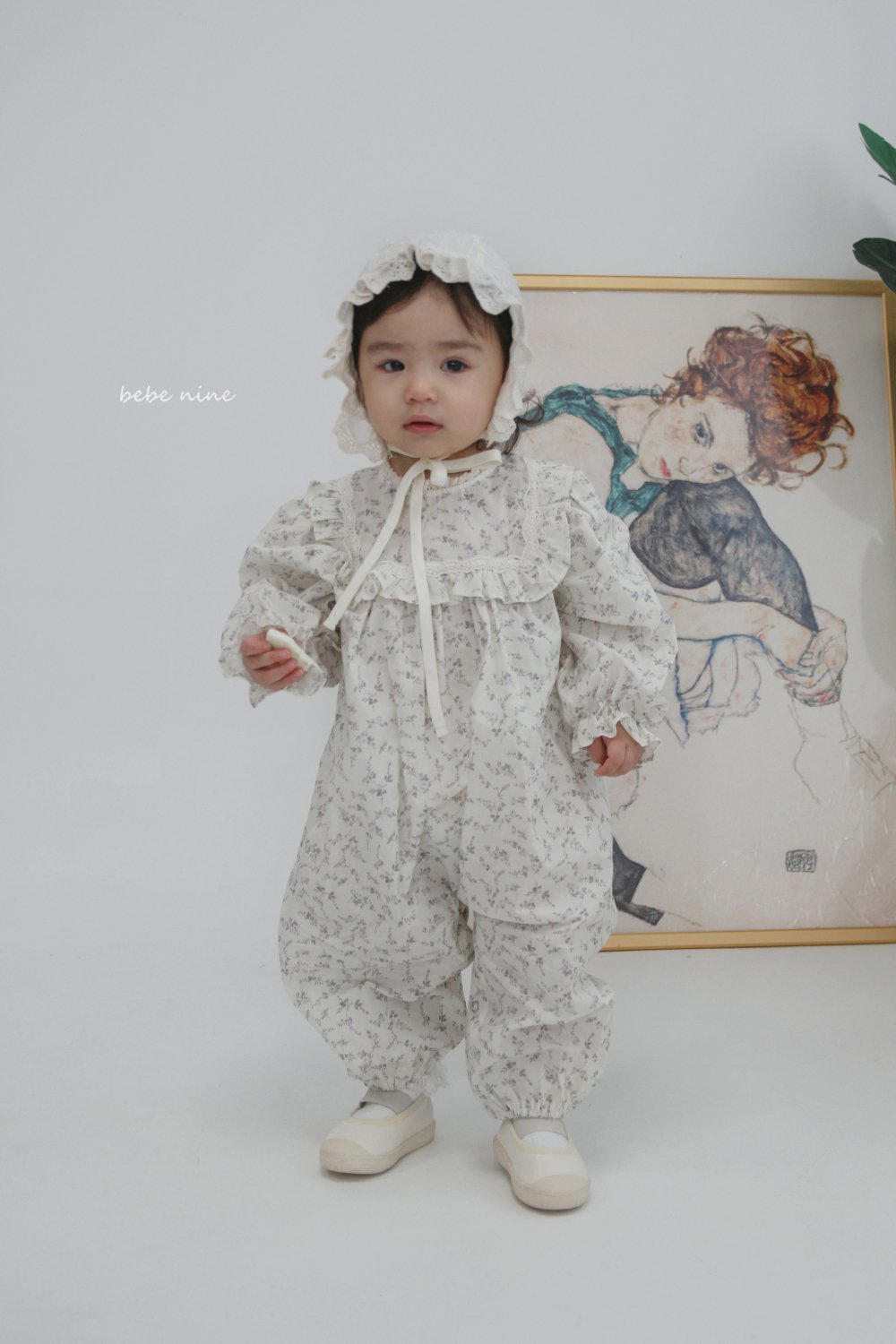 bebe nine23 (65-85) 2色荷葉滾邊領碎花連身衣