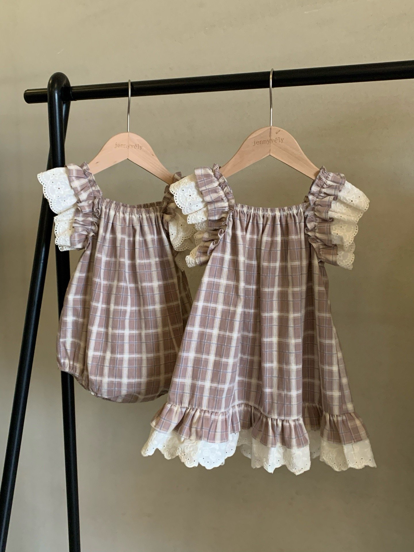 JE33｜(66-120cm) 格紋飛袖包屁衣/洋裝