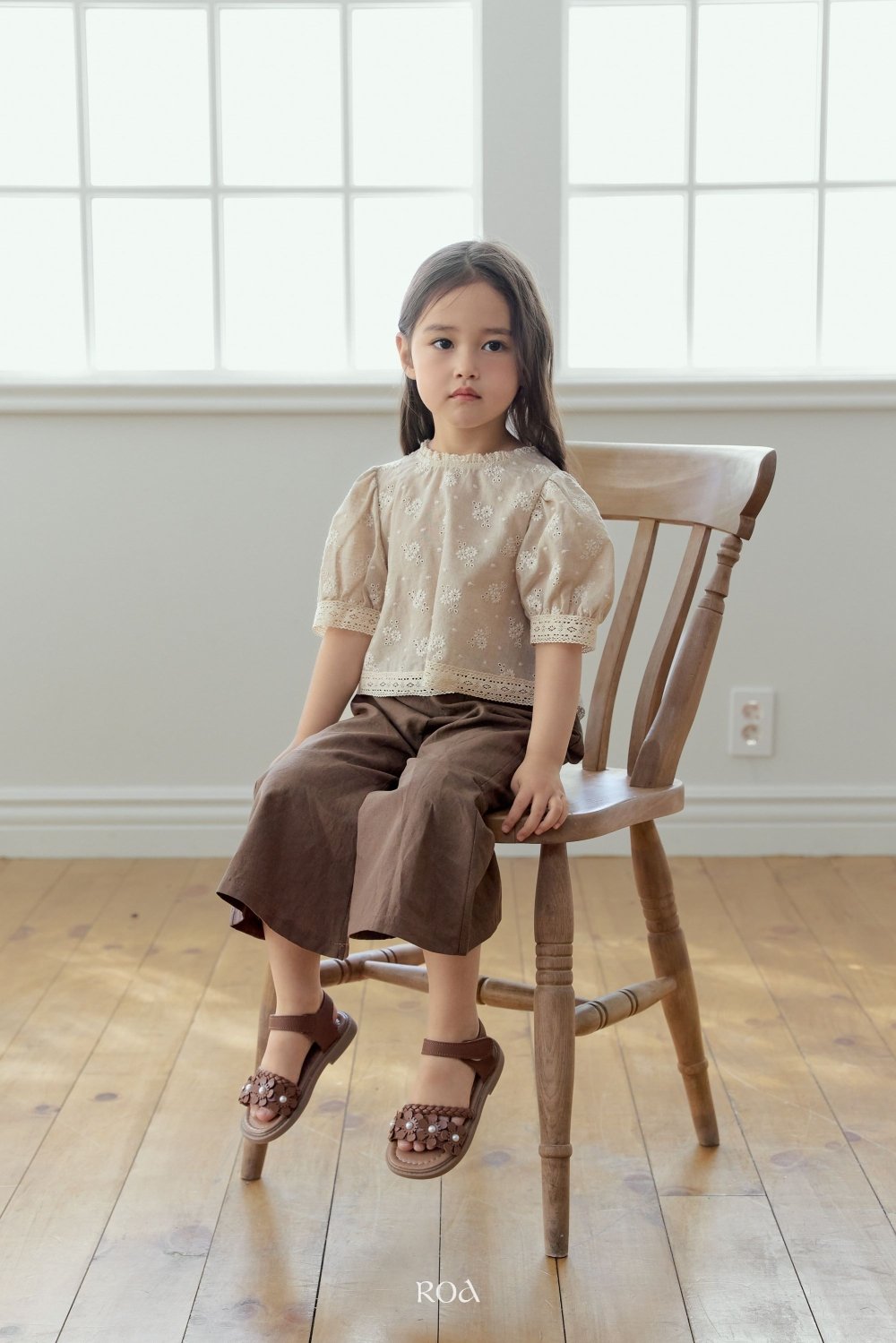 ROA15｜(6m-18m) 2色鏤空雕花綁帶上衣