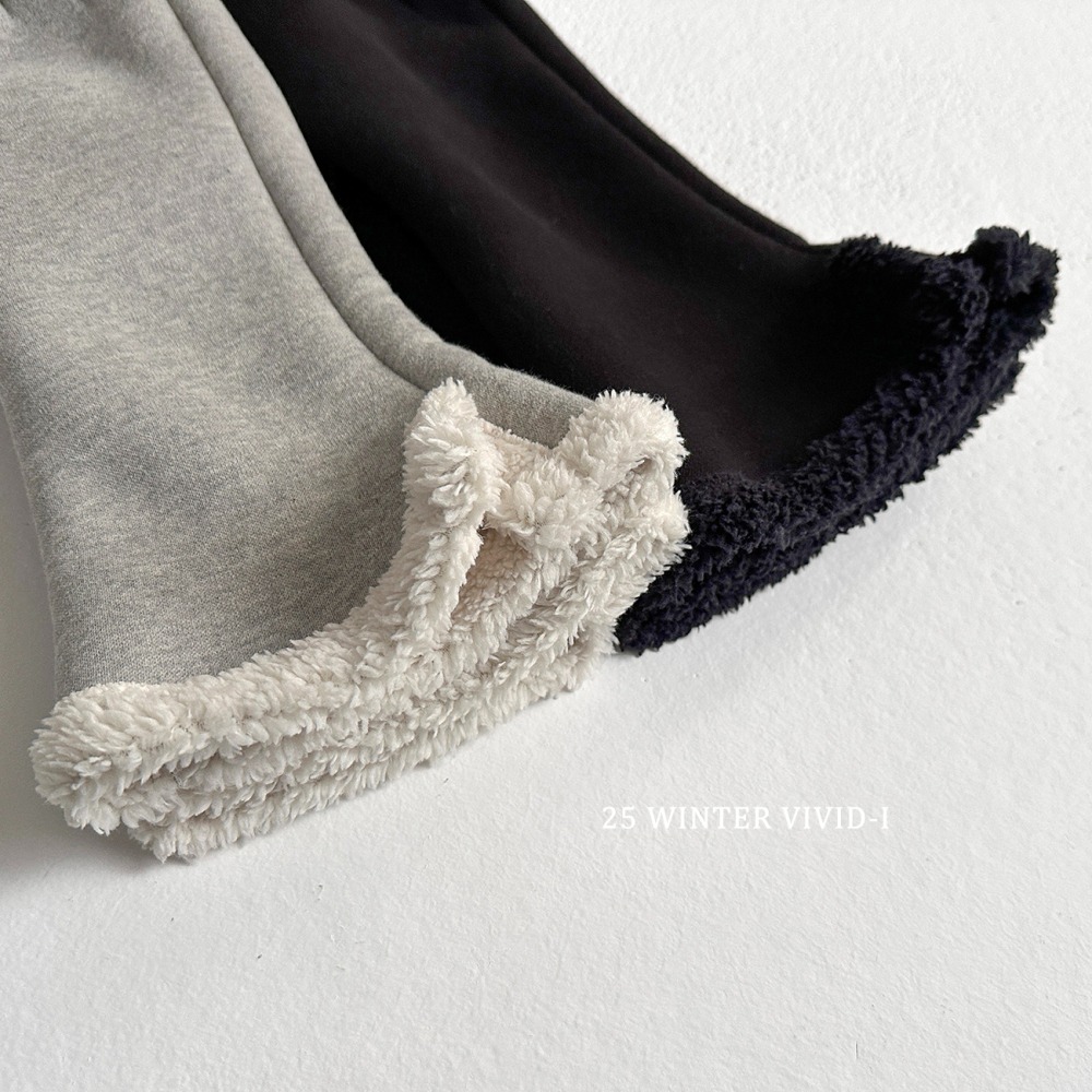 vivid18｜(78cm-125cm) 刷毛小岔滾邊喇叭褲