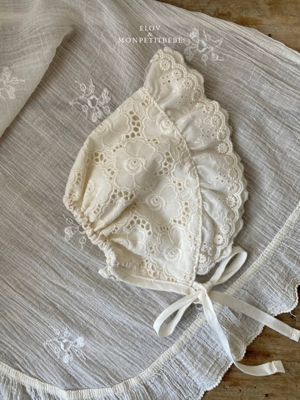 Mon petit01｜(66-90cm) 蕾絲花邊綁帶帽