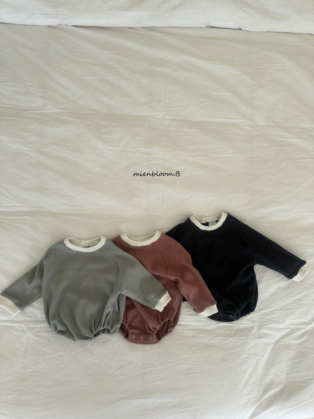 Bloom.b48｜(0m-18m) 撞色華夫格包屁衣