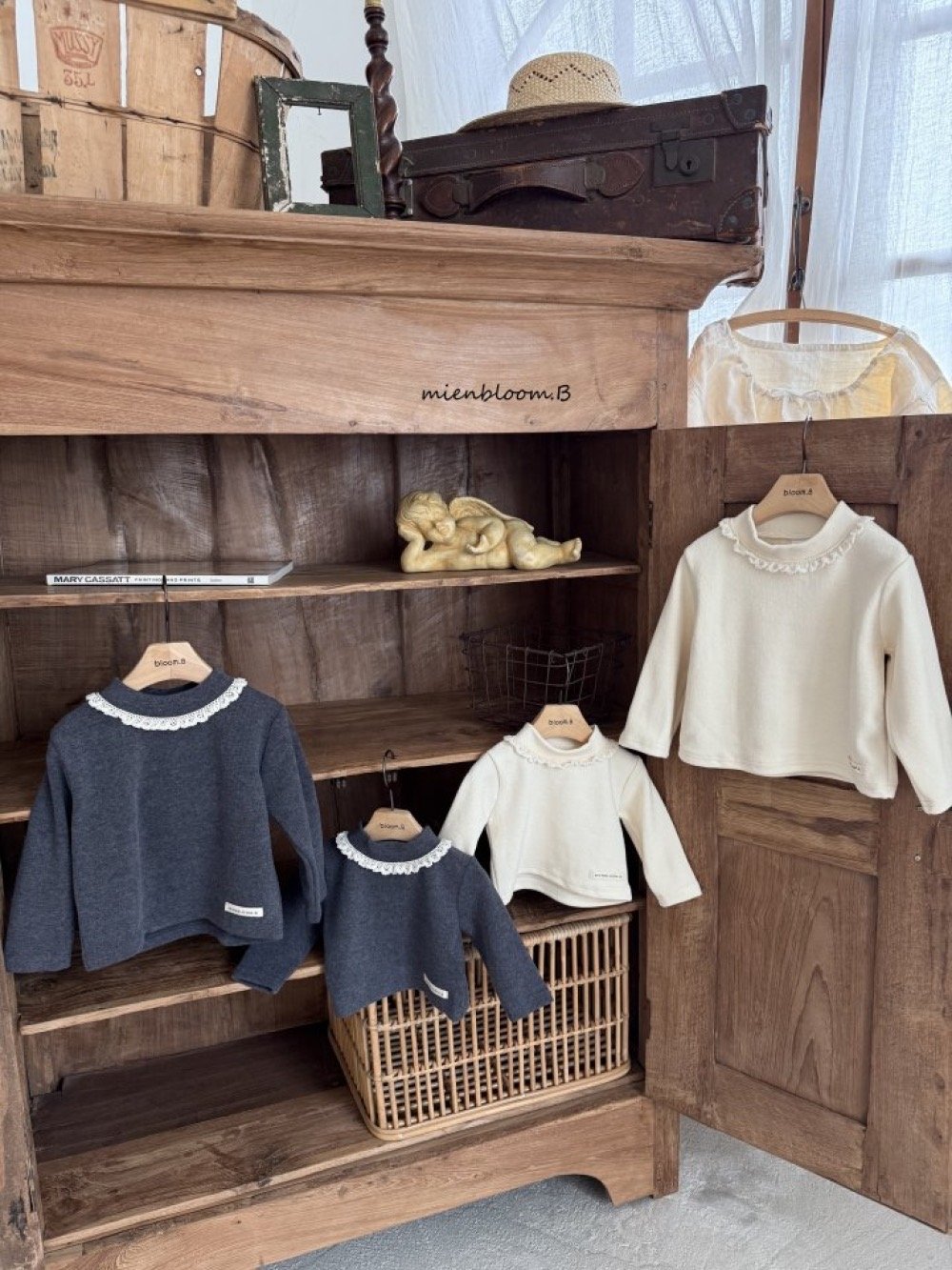 Bloom.b18｜(0m-24m/85cm-125cm) 天鵝絨蕾絲花邊上衣