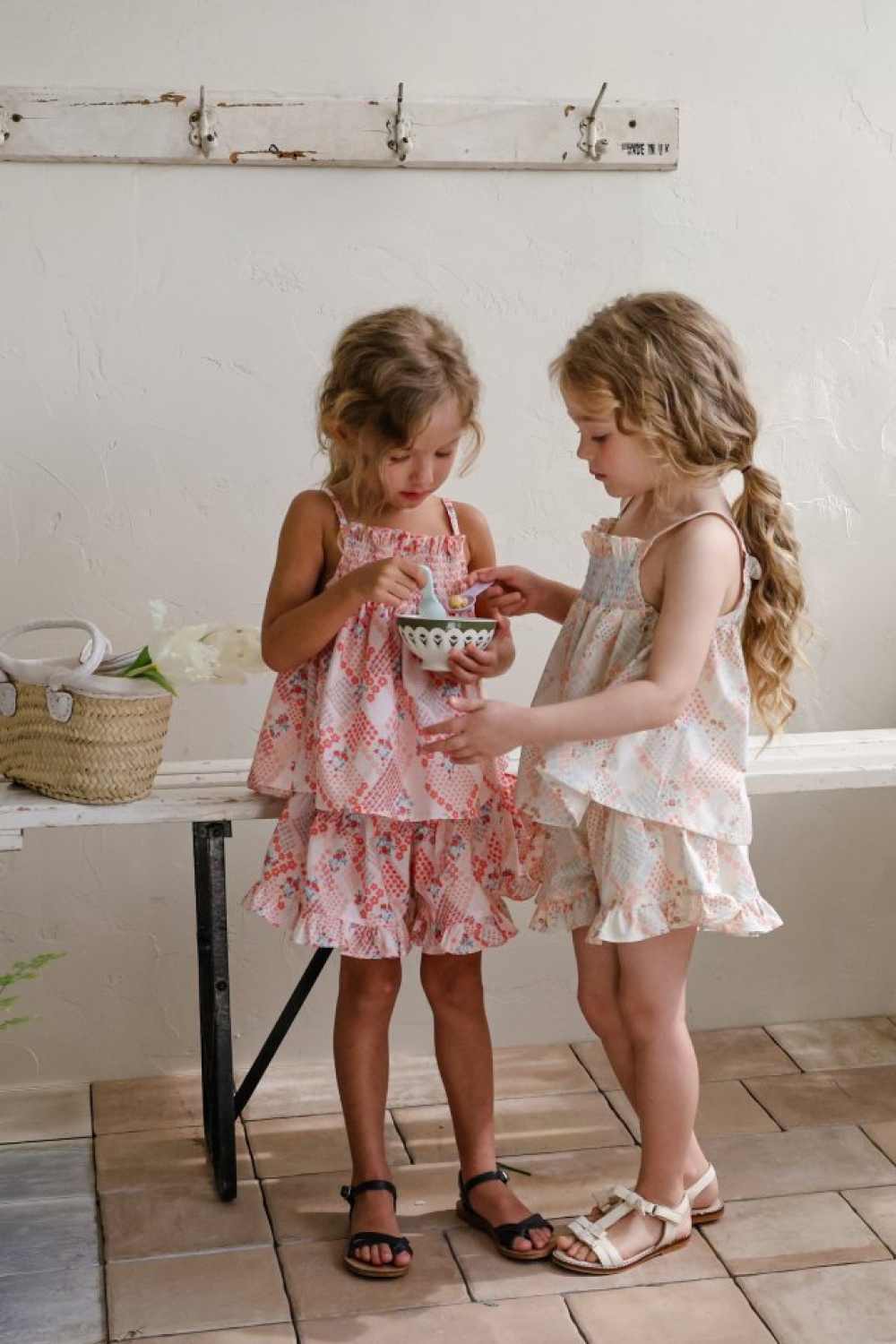 FLO22｜(75-140) 碎花細肩娃娃衣