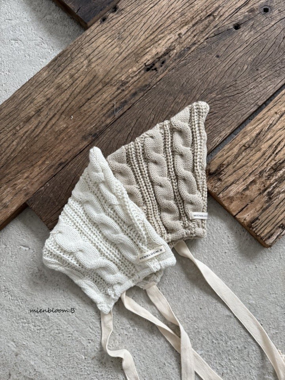 Bloom.b31｜(0m-24m) 麻花針織精靈綁帶帽