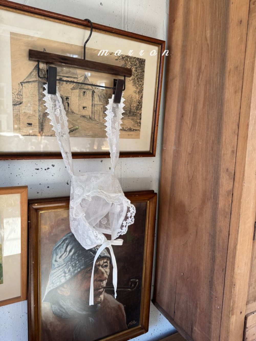 Marron37｜(-18m) 蕾絲花卉兔子綁帶帽