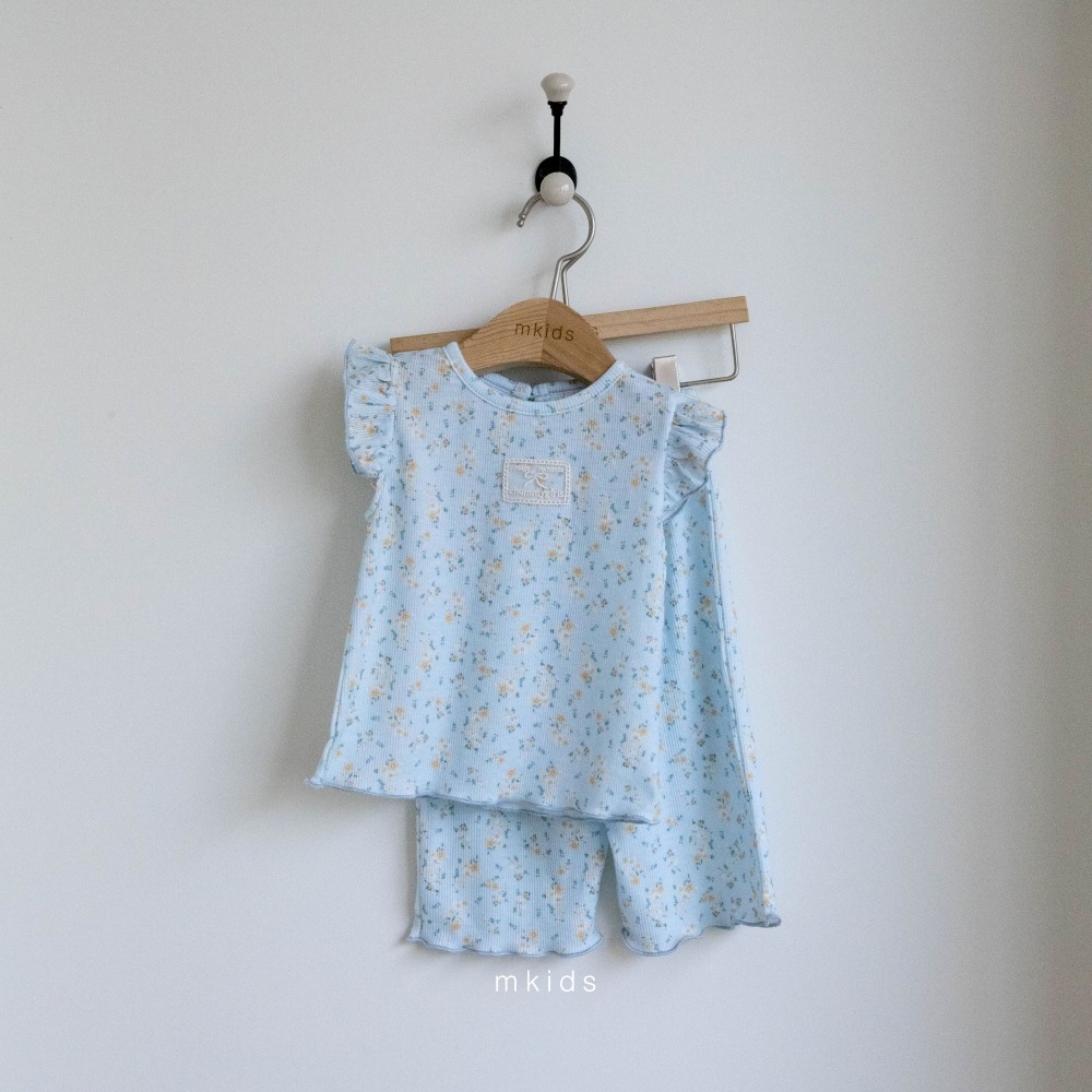 M-KIDS06｜(65-115cm) 素面/碎花飛袖套裝