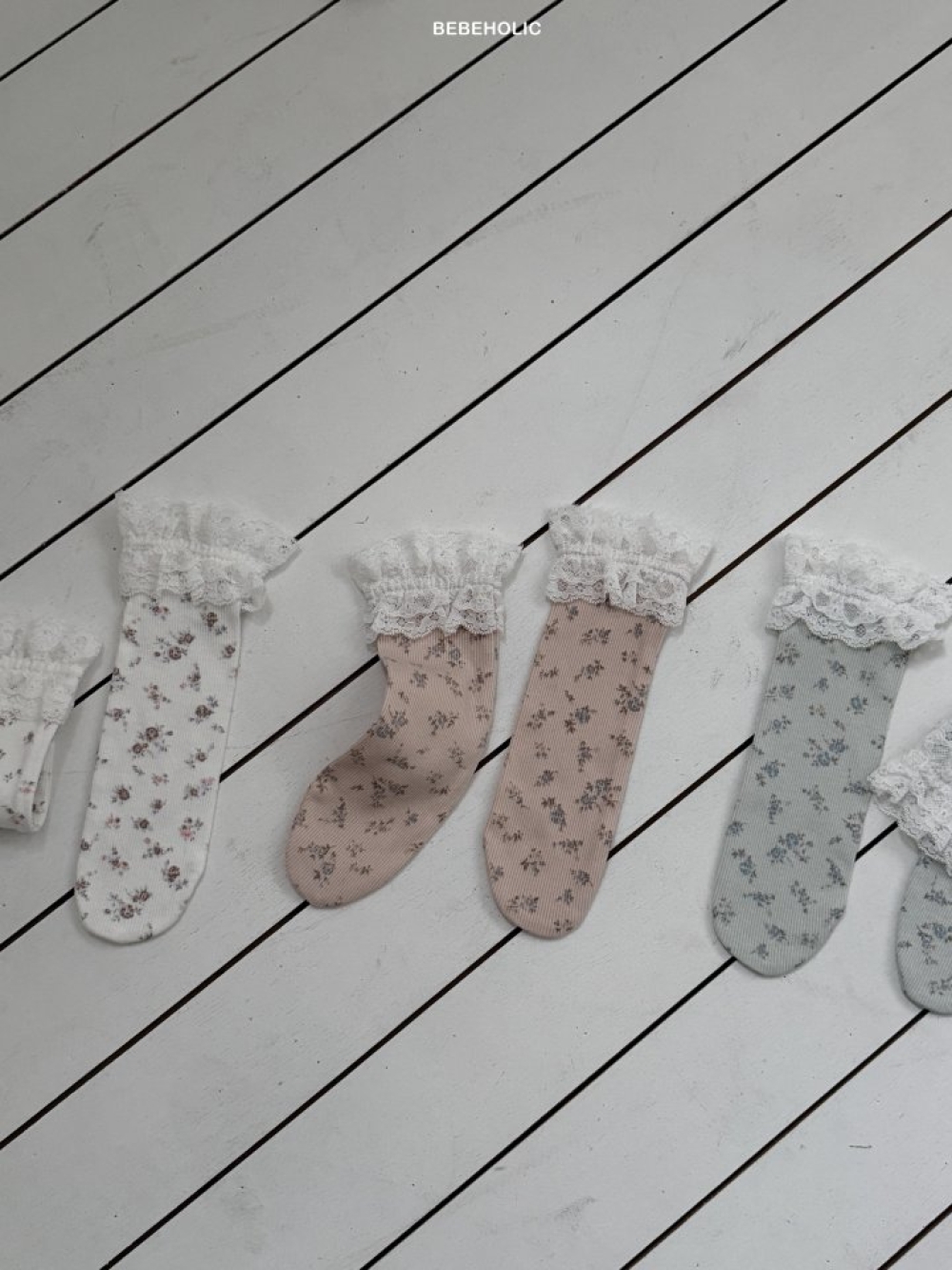 Bebe holic12｜(3m-18m) 玫瑰碎花蕾絲無根襪