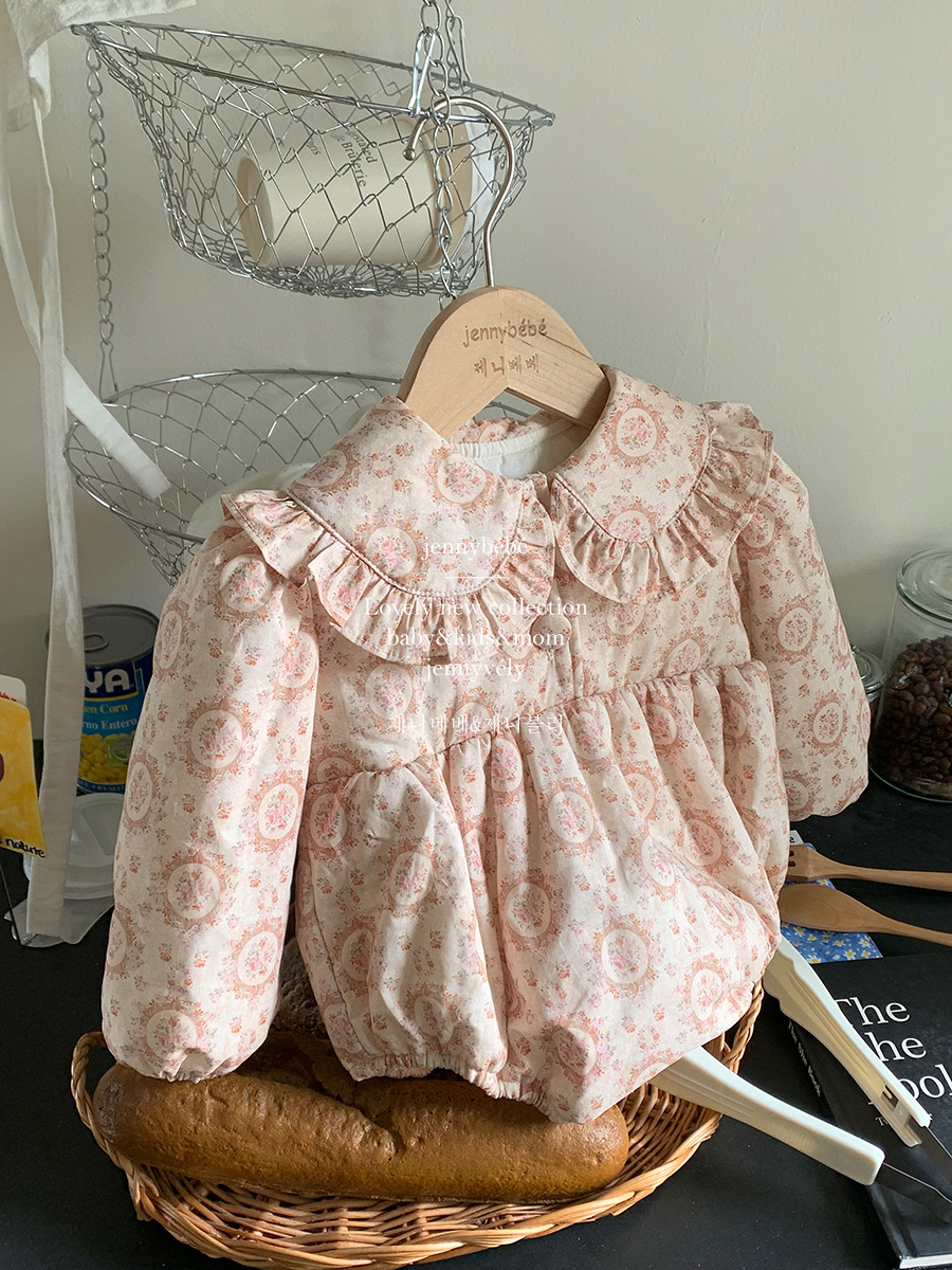 JE 249｜(66-90cm)  花朵大翻領包屁衣