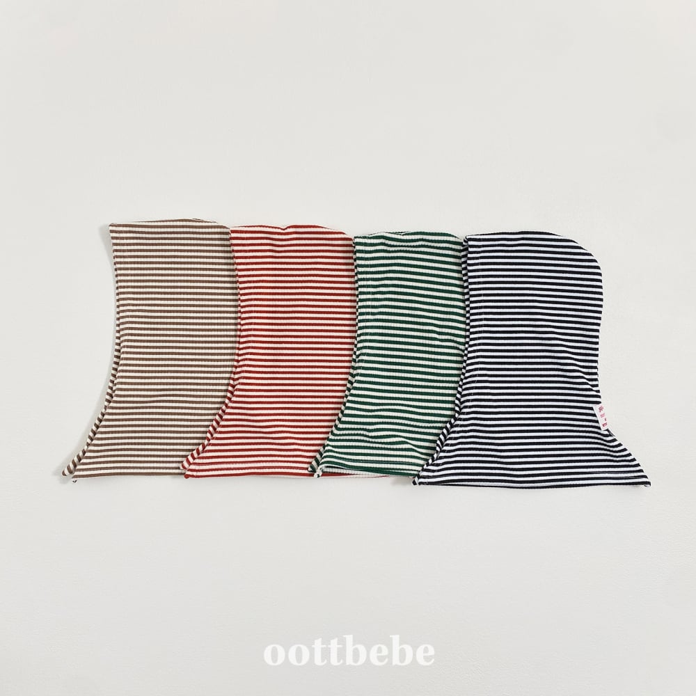Oottbebe84｜(Free)  條紋連帽半圍領