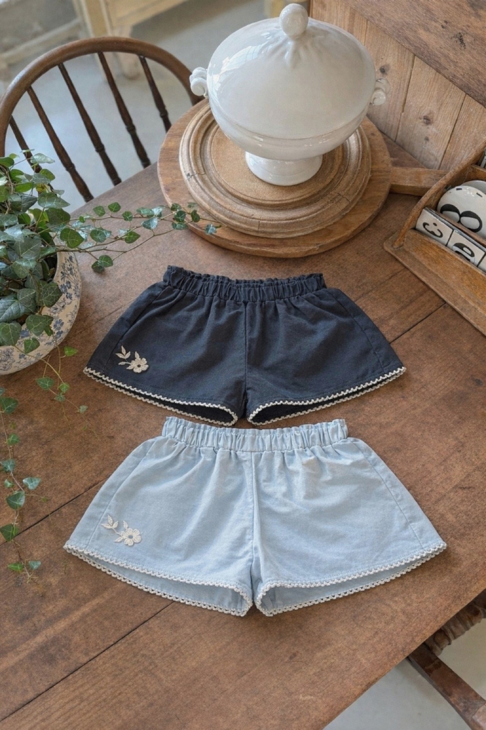 Marron26｜(1y-6y) 莉莉刺繡小花褲