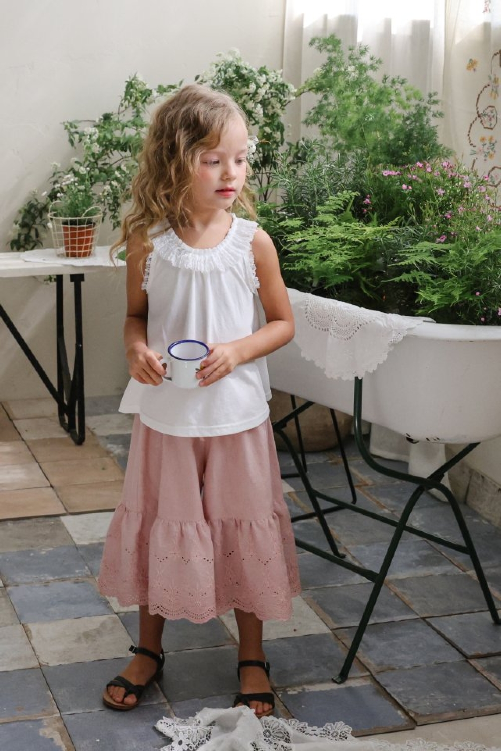 FLO26｜(75-140) 蕾絲胸皺背心