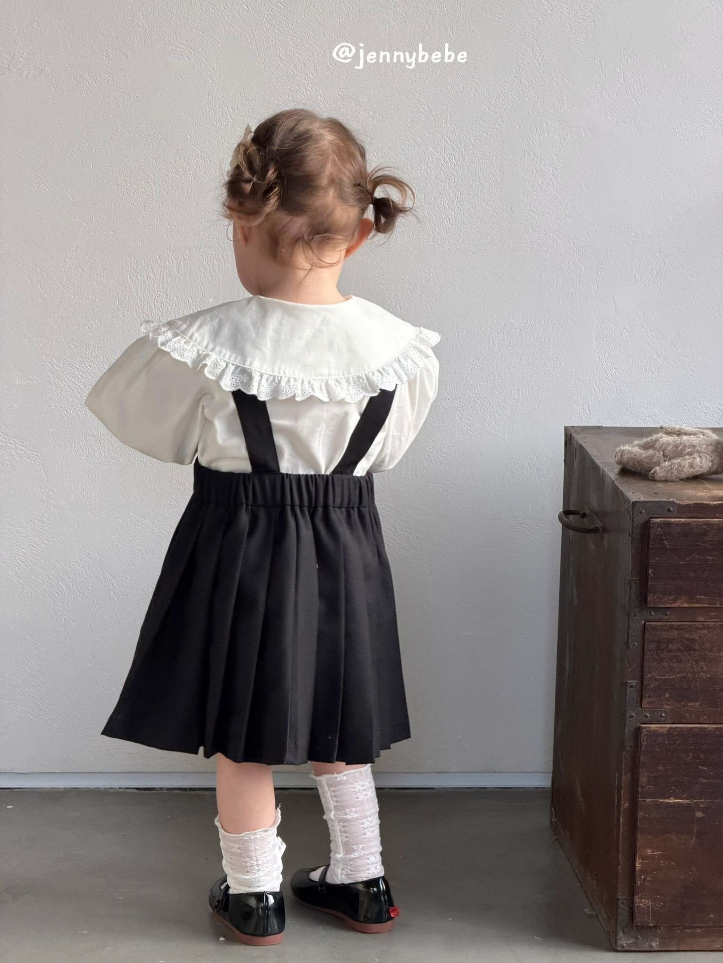 JE723｜(73-100cm) 蕾絲翻領襯衫/百褶吊帶裙