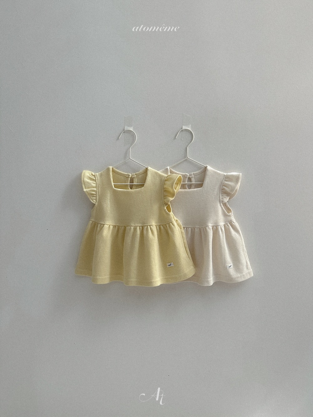 Atomeme22｜(70-110) 華夫格荷葉袖傘狀上衣