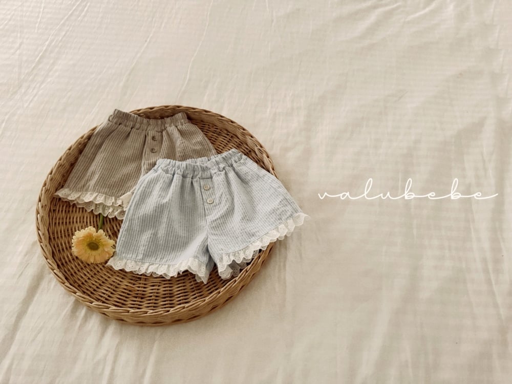 Valubebe70｜(65-90) 蕾絲細條紋短褲