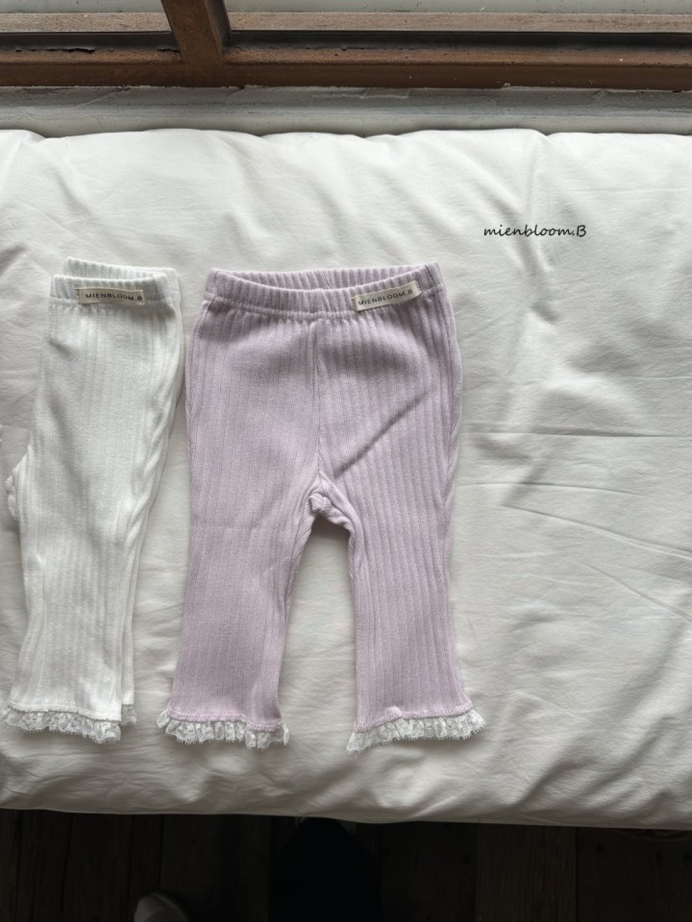 Bloom.b28｜(0m-7y) 羅紋蕾絲邊小喇叭褲