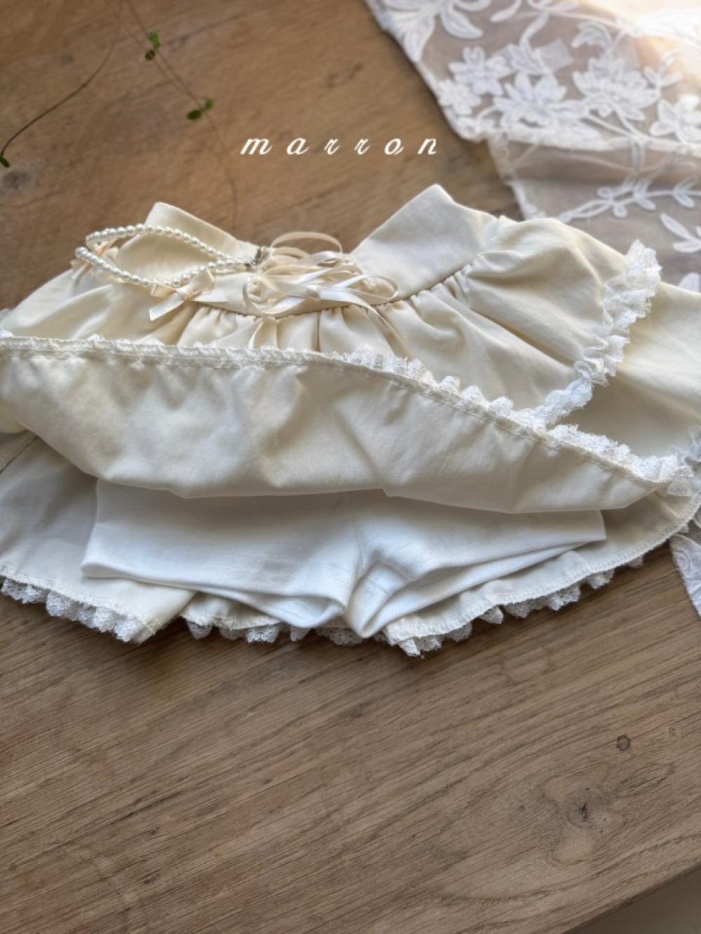 Marron53｜(1y-6y) 蕾絲層次褲裙不含珍珠吊墜