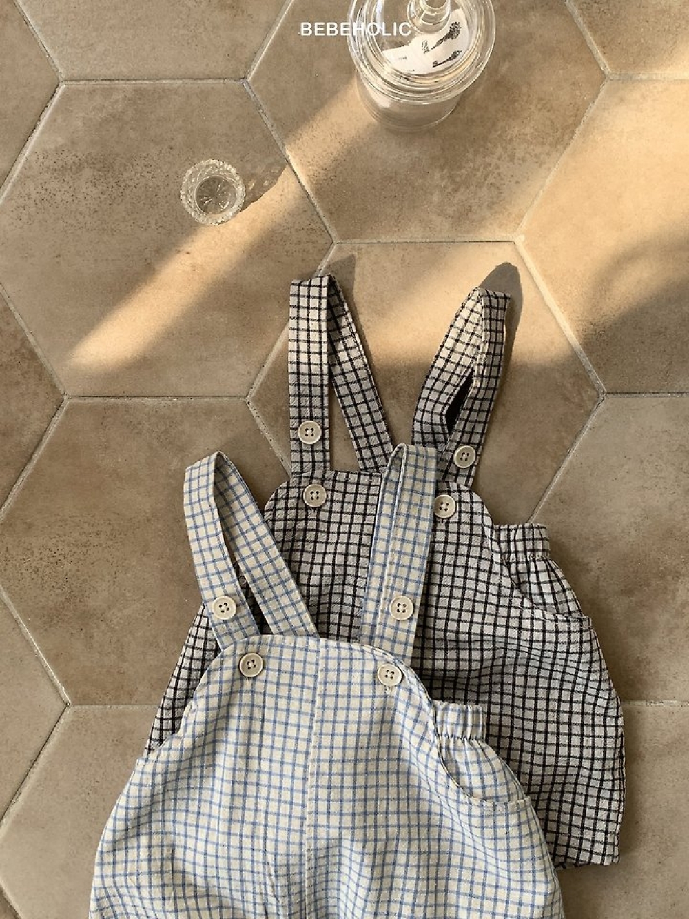 Bebe holic06｜(3m-18m) 棋格吊帶褲