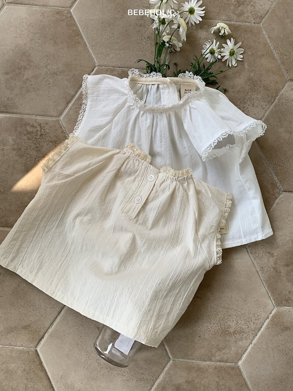 Bebe holic33｜(3m-18m) 蕾絲圓領邊上衣