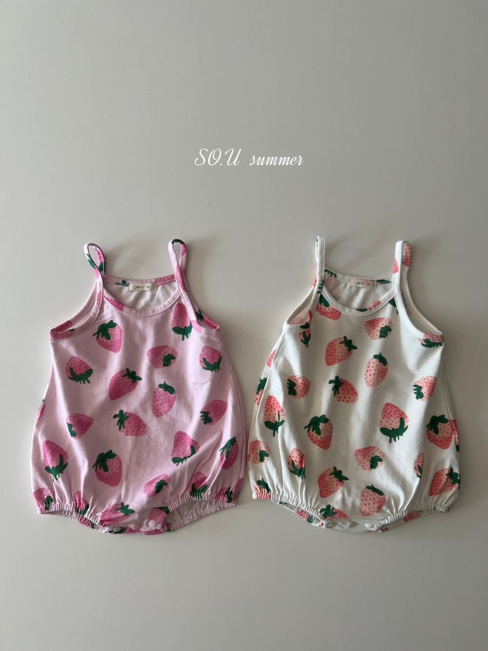 SO.U14｜(6m-18m) 草莓印花無袖包屁衣