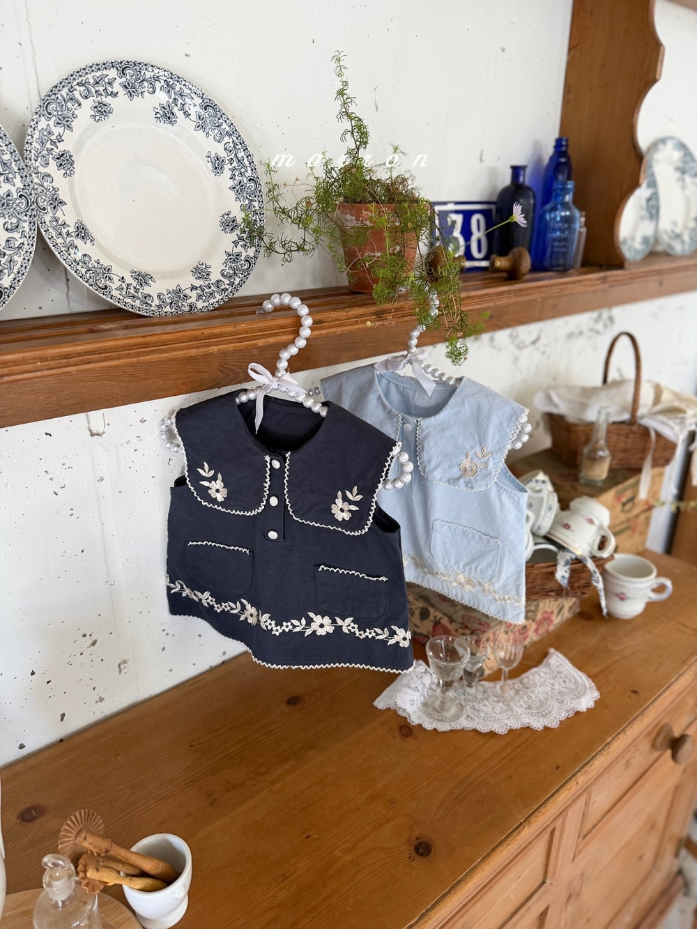 Marron25｜(1y-6y) 莉莉刺繡小花襯衫