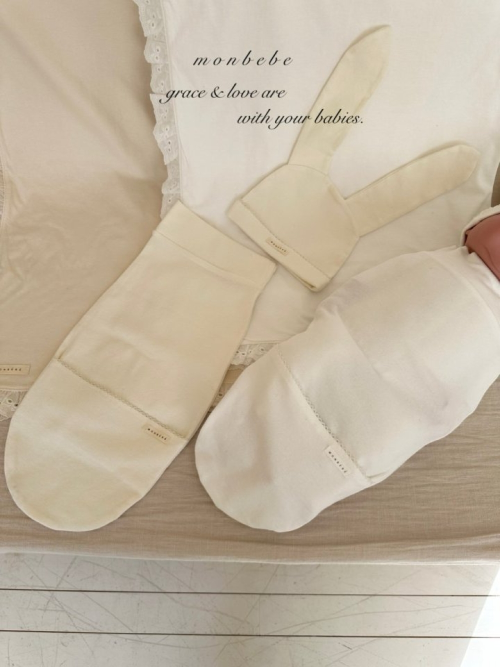 MONBEBE21｜(0m-3m) 小兔安撫包巾含帽子