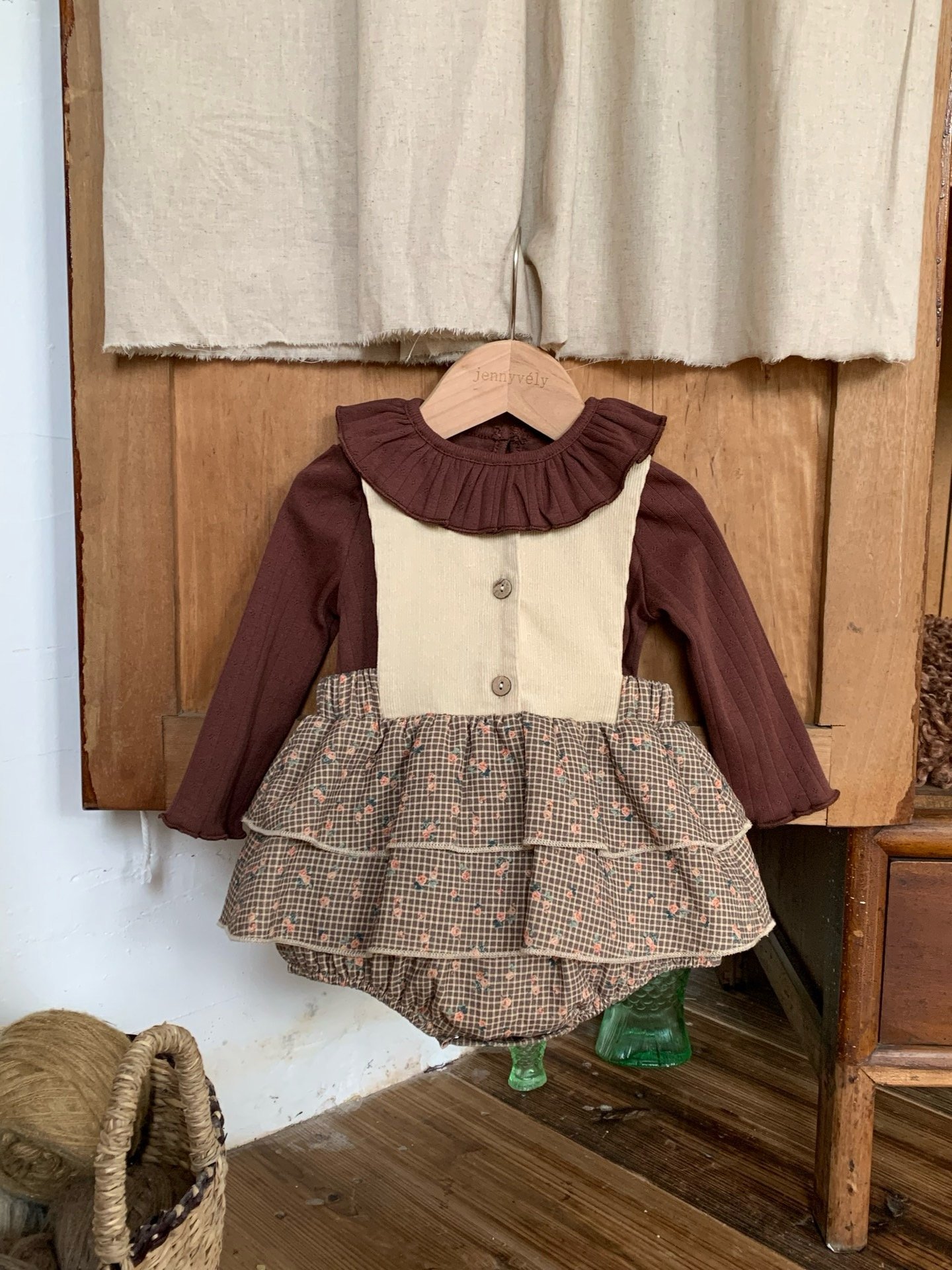 JE621｜(73cm-100cm) 背心碎花包屁裙/荷葉上衣