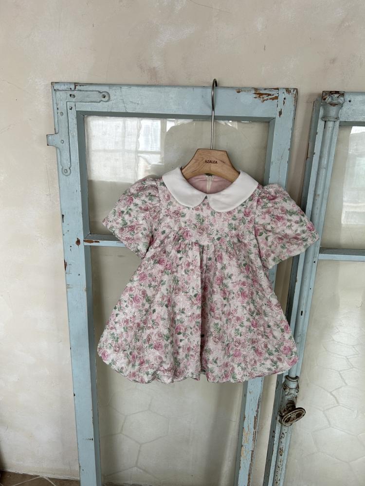 Azalea10｜(85-118cm) 甜美碎花連身裙