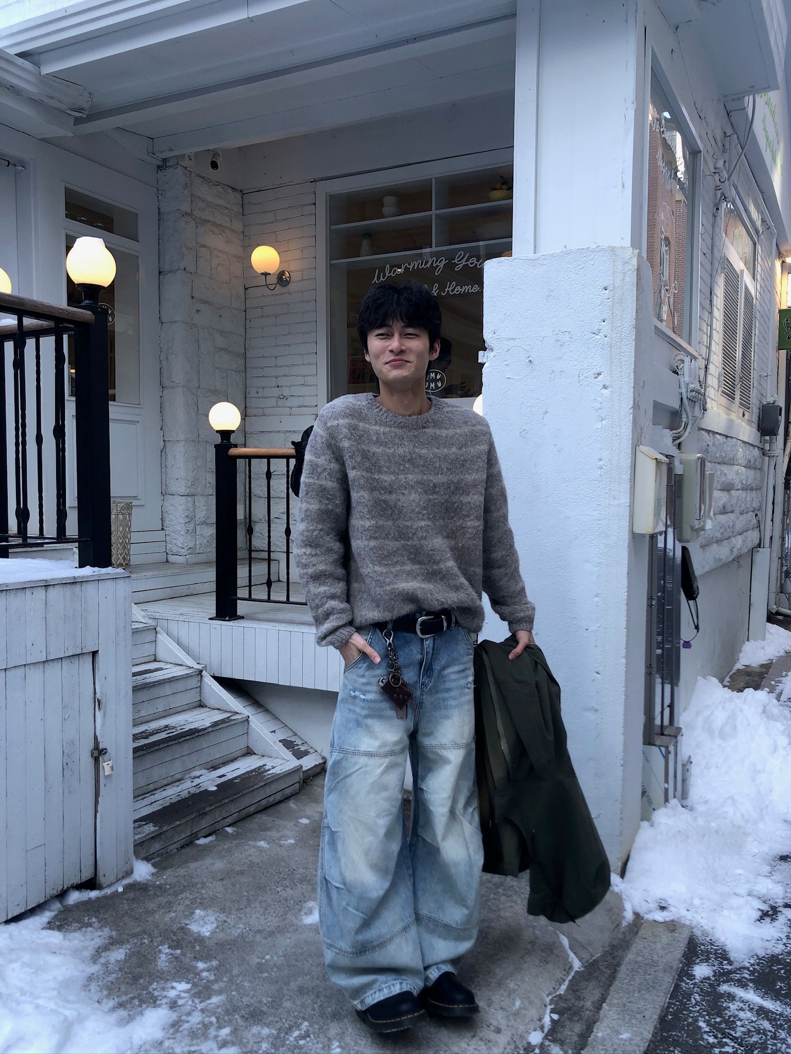 冰原歷險 漸層水洗 抓皺 寬版 牛仔褲 - 1C